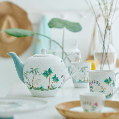 Pip Studio Jolie Dots Large 1.6L Teapot - White & Gold